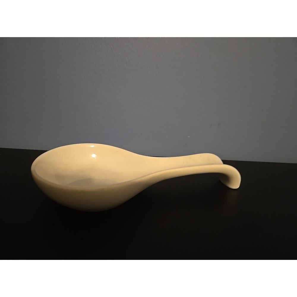OGGI New Ceramic Spoon Rest 8" x 4.5" - White
